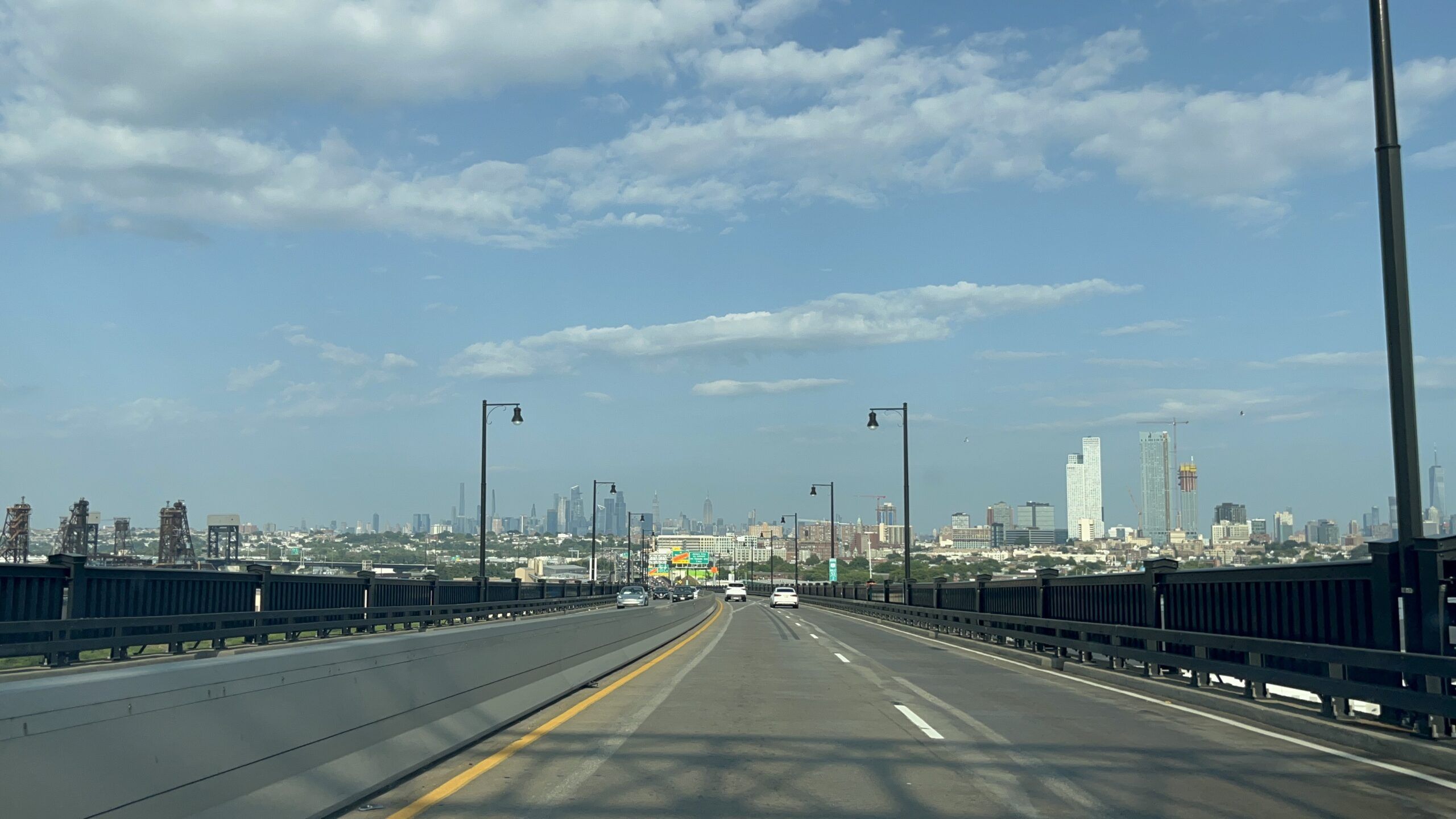 West Coast Heavyweights Head East: Why New York’s Young Cannabis Market Is Drawing Big-Name Brands